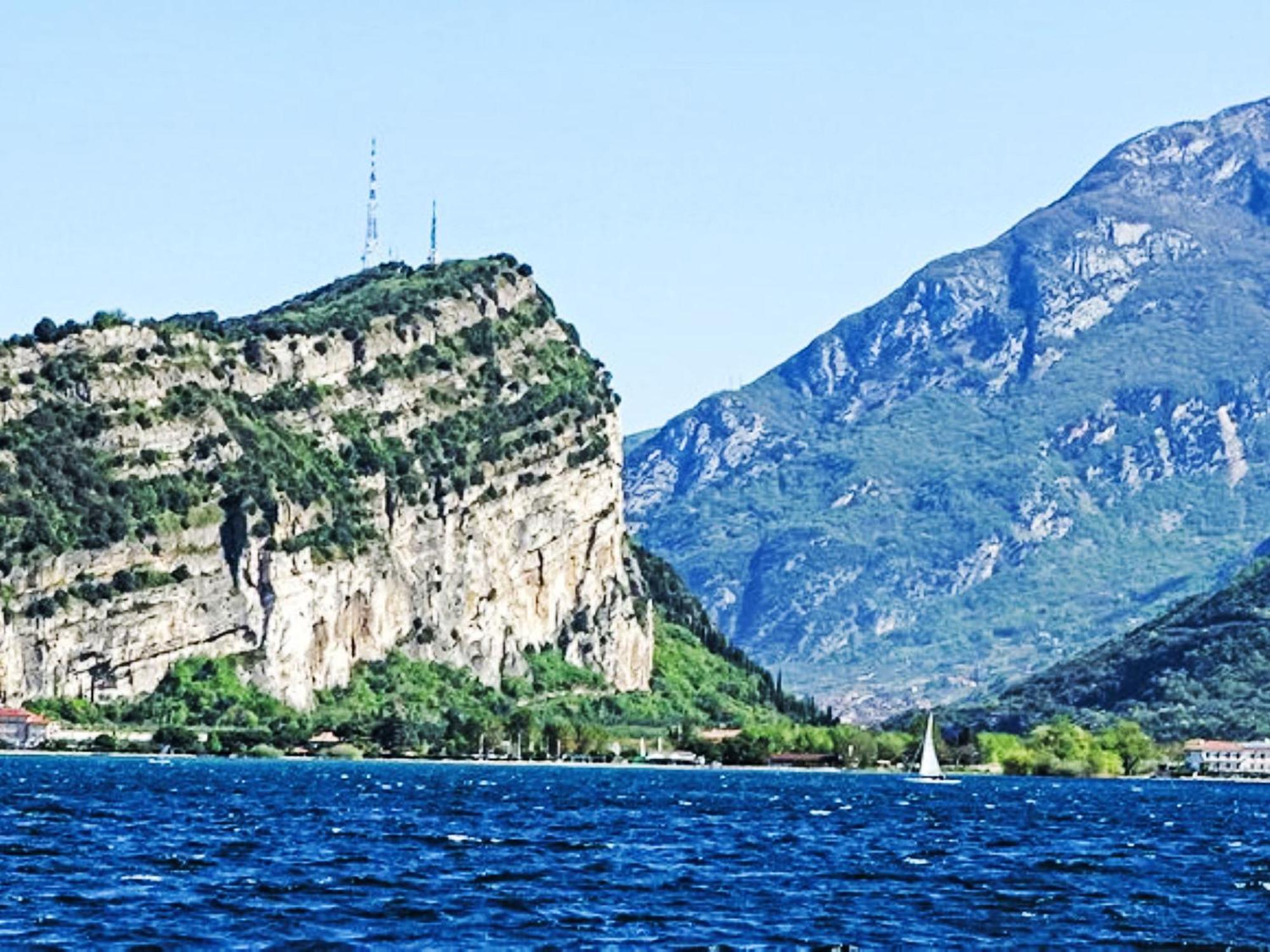 Apartment Standard By Interhome Riva del Garda Exteriör bild